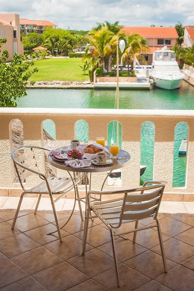 Chez Waffle Hotel Puerto Aventuras Meksika