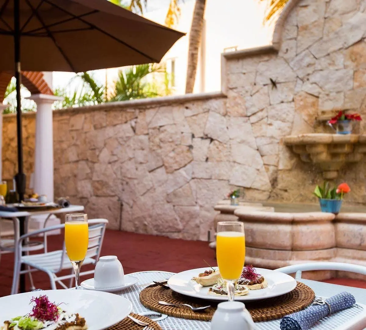 Chez Waffle Hotel Puerto Aventuras